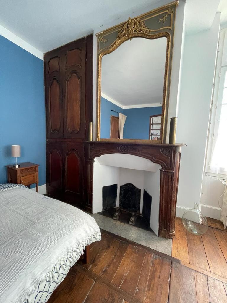 Bed and Breakfast Jardin Des Remparts Ортез Екстер'єр фото