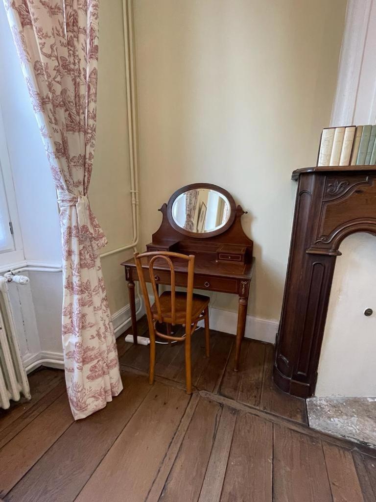 Bed and Breakfast Jardin Des Remparts Ортез Екстер'єр фото